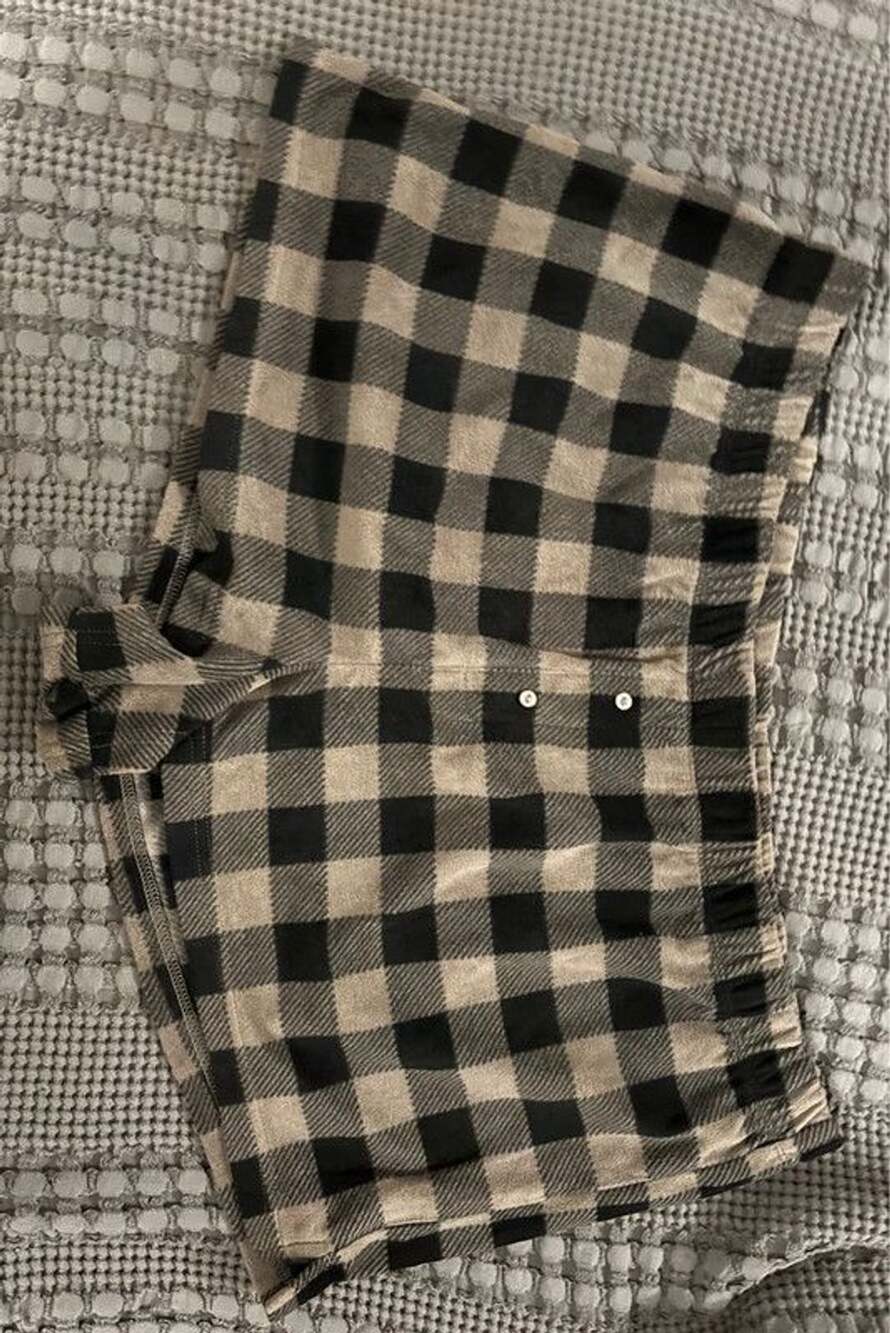 Victoria's Secret PINK pajama shorts in a plaid print size XXL